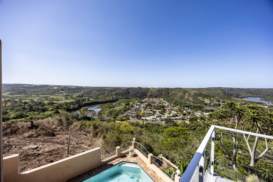 5 Bedroom Property for Sale in Gonubie North Eastern Cape